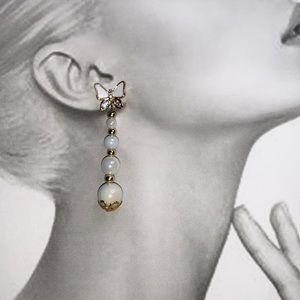 New Hand Crafted White Glass Bead Butterfly Drop Dangling Boho Earring